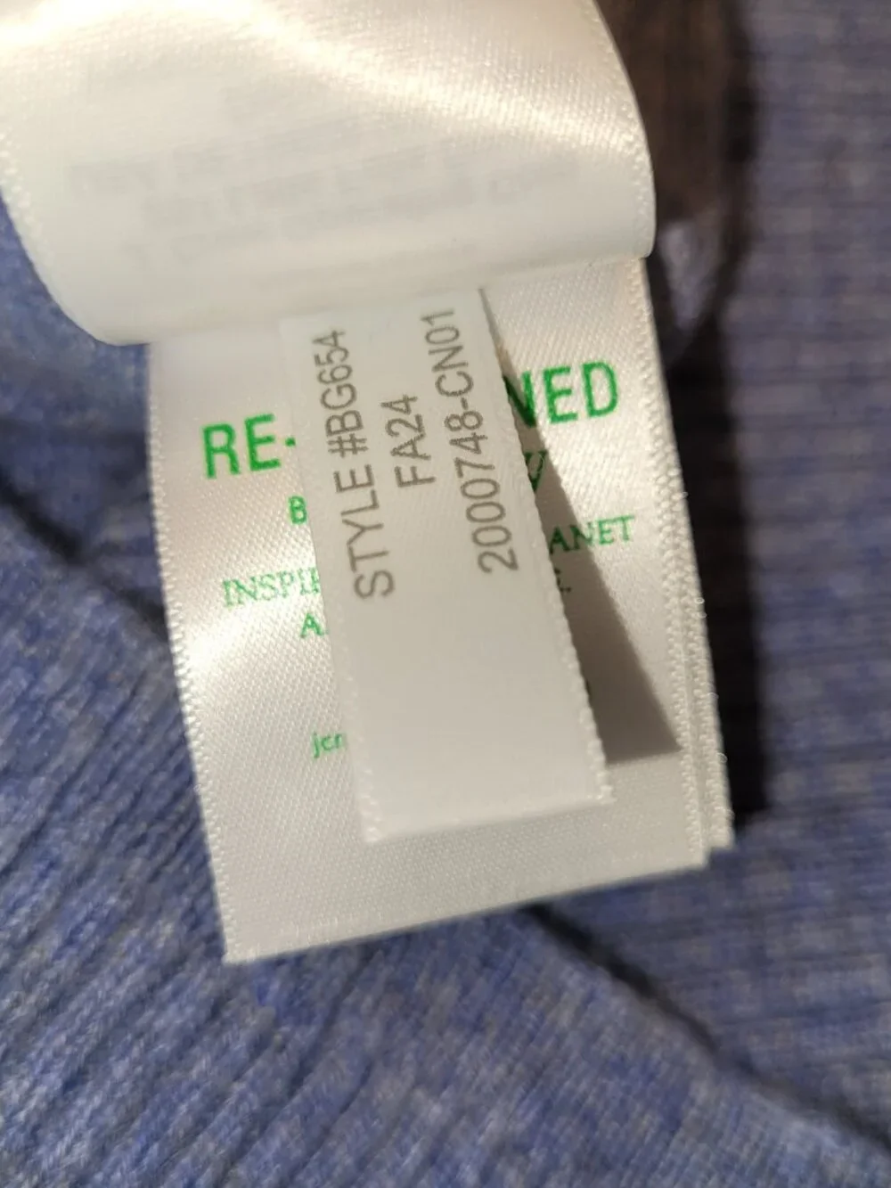 J. CREW Cashmere Crewneck Cropped Fit Sweater - Picture 8 of 8